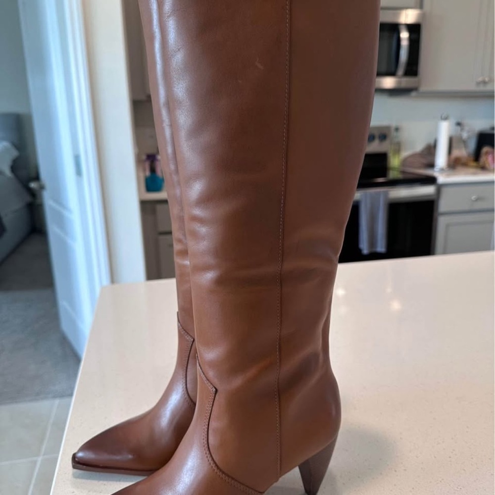 Vince Camuto Elegant Black Heeled Boots - Picture 6 of 7